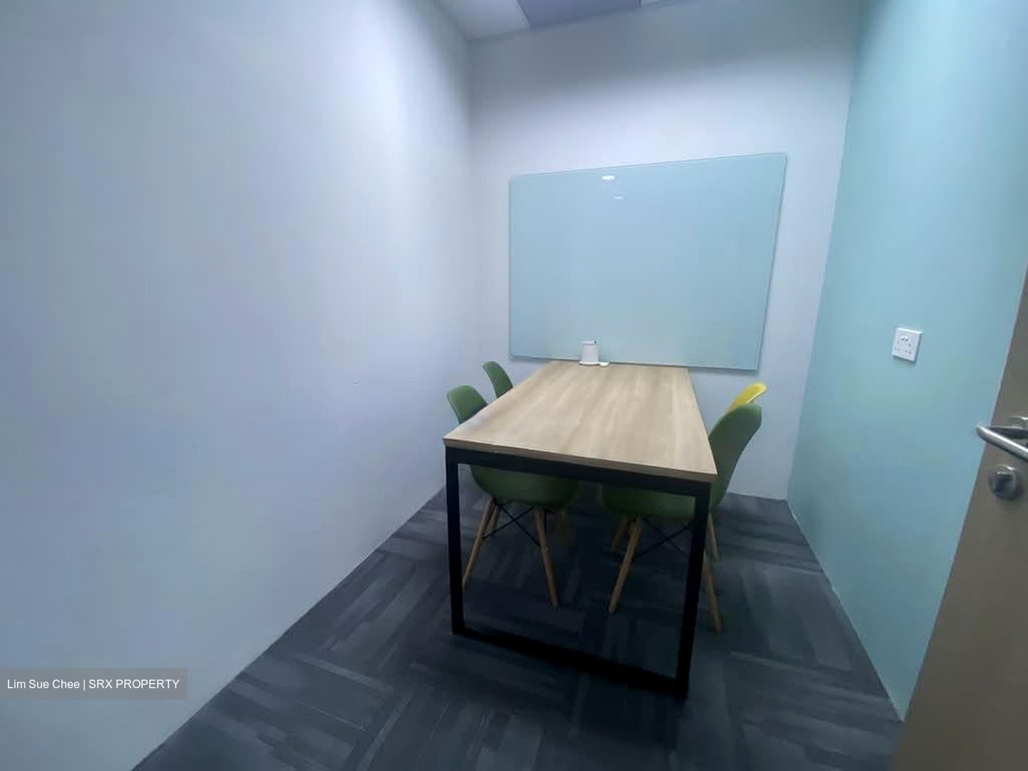 Gb Building (D1), Office #603567981
